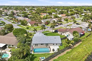25 Cedar Cir, Boynton Beach, FL 33436 - Photo 25
