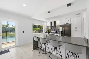 25 Cedar Cir, Boynton Beach, FL 33436 - Photo 7