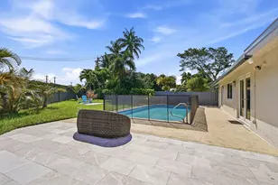 25 Cedar Cir, Boynton Beach, FL 33436 - Photo 21