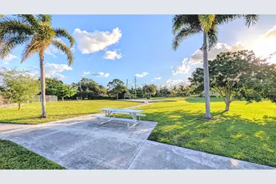 407 NW 7th Street #B, Boynton Beach, FL 33426 - Photo 35