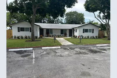 192 SE 27th Court, Boynton Beach, FL 33435 - Photo 1