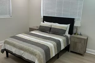 192 SE 27th Ct, Boynton Beach, FL 33435 - Photo 11