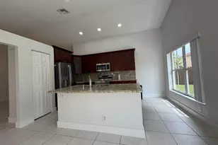 3386 Treasure Ln, Margate, FL 33063 - Photo 17