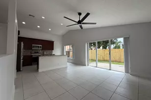 3386 Treasure Ln, Margate, FL 33063 - Photo 7