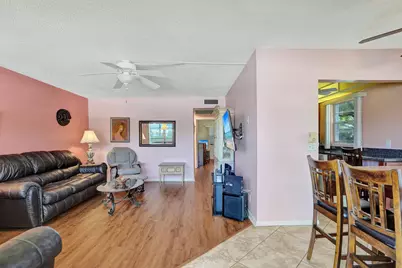 48 Newport C Court #C, Deerfield Beach, FL 33442 - Photo 5