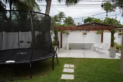 2941 NW 7th Court, Fort Lauderdale, FL 33311 - Photo 31