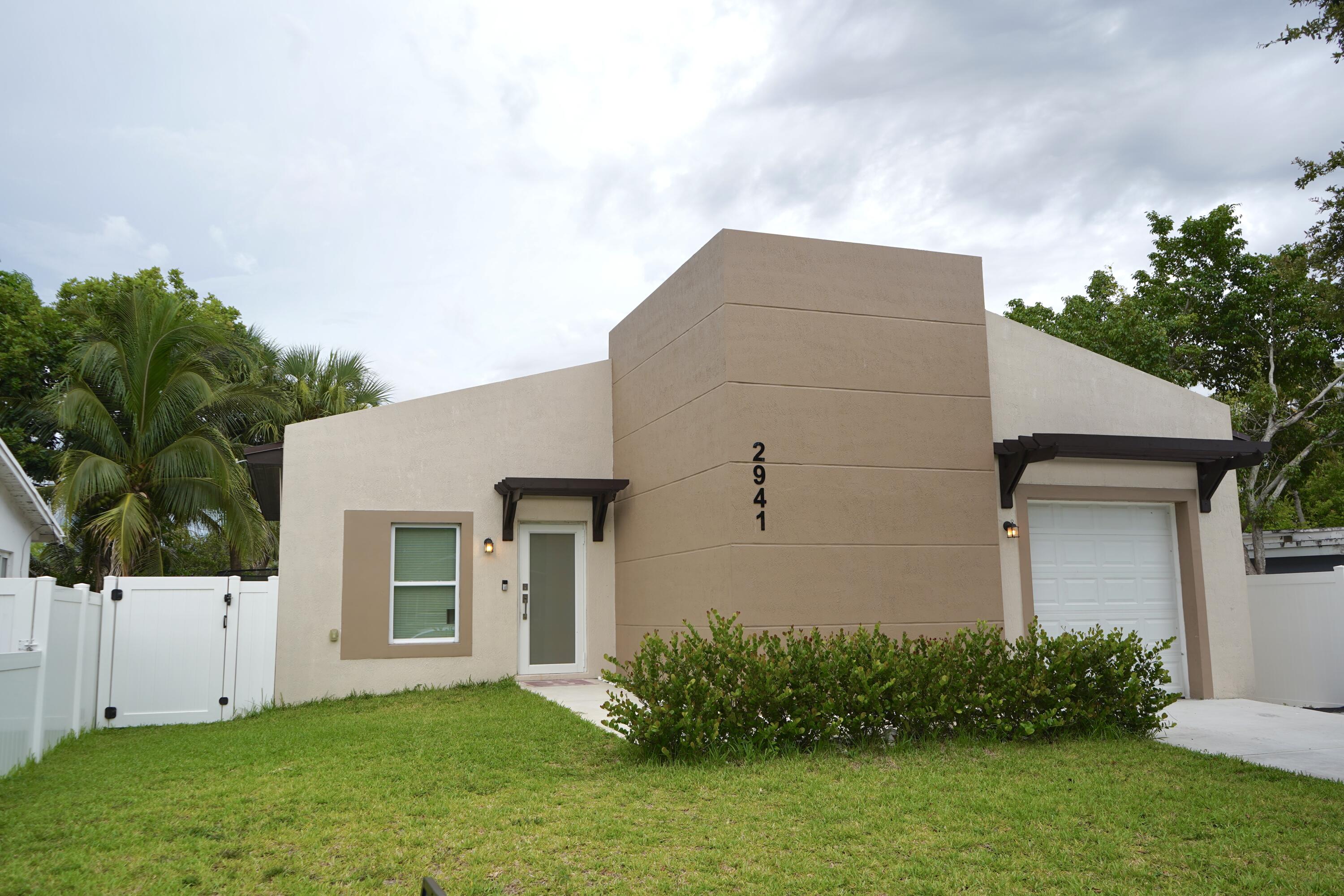2941 NW 7th Ct - 2941 NW 7th Ct, Fort Lauderdale, FL 33311 Luxury Property | Jose Angel Pina
