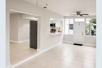 4827 NW 43rd Court, Lauderdale Lakes, FL 33319 - Photo 9