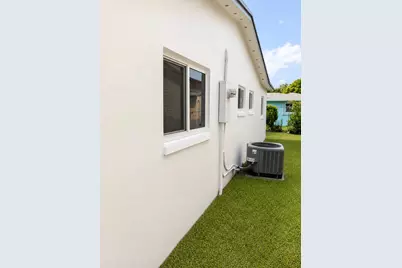 4827 NW 43rd Court, Lauderdale Lakes, FL 33319 - Photo 31