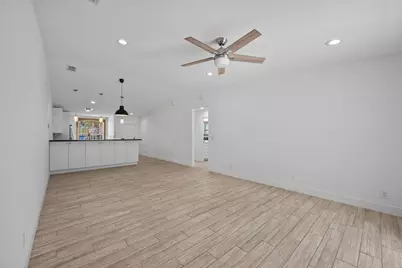 3800 Miramontes Circle, Wellington, FL 33414 - Photo 5