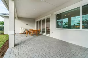 12272 Waterstone Cir, Palm Beach Gardens, FL 33412 - Photo 31