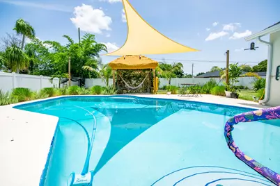 272 SW Fairchild Avenue, Port Saint Lucie, FL 34984 - Photo 13