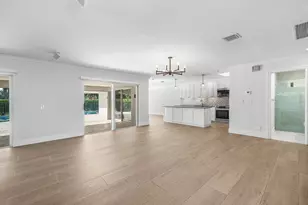 5854 Pinebrook Dr, Boca Raton, FL 33433 - Photo 9