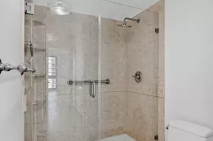 5380 N Ocean Dr, Singer Island, FL 33404 - Photo 35