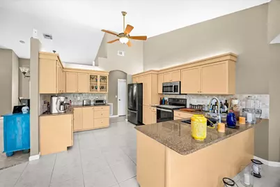 541 SW Dairy Road, Port Saint Lucie, FL 34953 - Photo 11