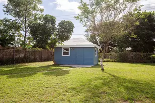 110 SW 6th St, Delray Beach, FL 33444 - Photo 3
