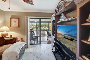 21214 Lago Cir, Boca Raton, FL 33433 - Photo 15