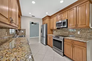 416 SE Naranja Ave, Port Saint Lucie, FL 34983 - Photo 7