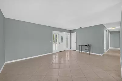 416 SE Naranja Avenue, Port Saint Lucie, FL 34983 - Photo 9