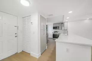 5301 NW 2nd Ave, Boca Raton, FL 33487 - Photo 3