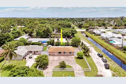 2488 Pineway Drive, West Palm Beach, FL 33415 - Photo 43