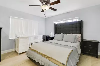 2488 Pineway Drive, West Palm Beach, FL 33415 - Photo 17