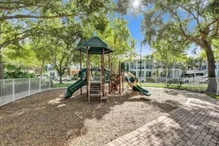 111 Leather Leaf Dr, Jupiter, FL 33458 - Photo 95
