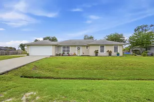 482 SE Galleon Ln, Port Saint Lucie, FL 34983 - Photo 3