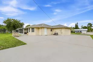 482 SE Galleon Ln, Port Saint Lucie, FL 34983 - Photo 35