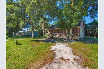 2315 28th Avenue SW, Vero Beach, FL 32960 - Photo 3