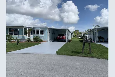 8 Brisa Lane, Port Saint Lucie, FL 34952 - Photo 3