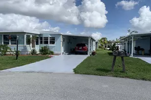 8 Brisa Ln, Port Saint Lucie, FL 34952 - Photo 3