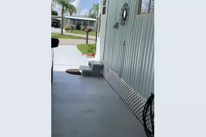 8 Brisa Lane, Port Saint Lucie, FL 34952 - Photo 5
