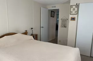 8 SE Hernando Ln, Port Saint Lucie, FL 34952 - Photo 9