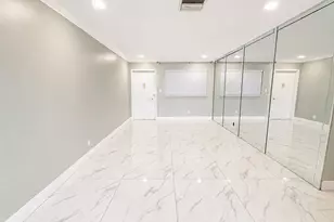 941 Crystal Lake Dr, Deerfield Beach, FL 33064 - Photo 3
