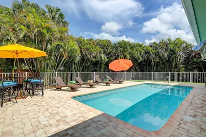 3824 SE Fairway E, Stuart, FL 34997 - Photo 31