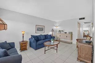4022 Lincoln B, Boca Raton, FL 33434 - Photo 1