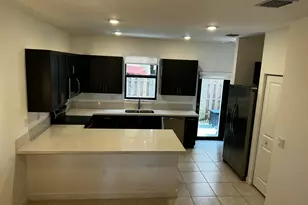 542 SW 19th Ter, Fort Lauderdale, FL 33312 - Photo 5