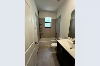 542 SW 19th Terrace, Fort Lauderdale, FL 33312 - Photo 13