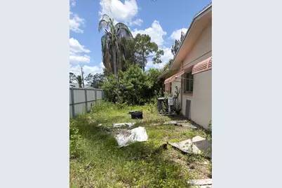 901 Sheldon Avenue, Lehigh Acres, FL 33936 - Photo 23