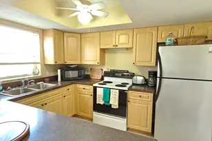 2950 SE Ocean Blvd, Stuart, FL 34996 - Photo 17