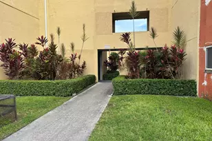 3710 NW 21st St, Lauderdale Lakes, FL 33311 - Photo 11