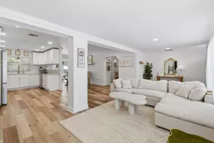 2427 Country Oaks Ln, Palm Beach Gardens, FL 33410 - Photo 11