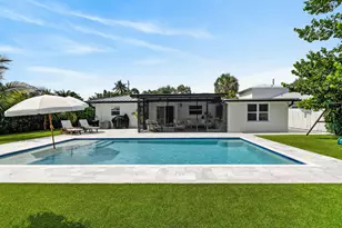 2427 Country Oaks Ln, Palm Beach Gardens, FL 33410 - Photo 51