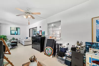 114 SW 8th Court, Boynton Beach, FL 33426 - Photo 15