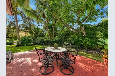 15883 SW 14th Court, Pembroke Pines, FL 33027 - Photo 27