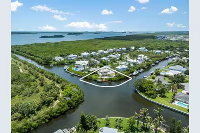 2165 6th Court SE, Vero Beach, FL 32962 - Photo 3