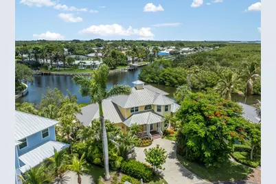 2165 6th Court SE, Vero Beach, FL 32962 - Photo 1