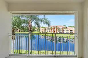 121 SW Palm Dr, Port Saint Lucie, FL 34986 - Photo 11