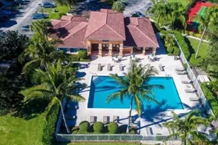 121 SW Palm Dr, Port Saint Lucie, FL 34986 - Photo 5
